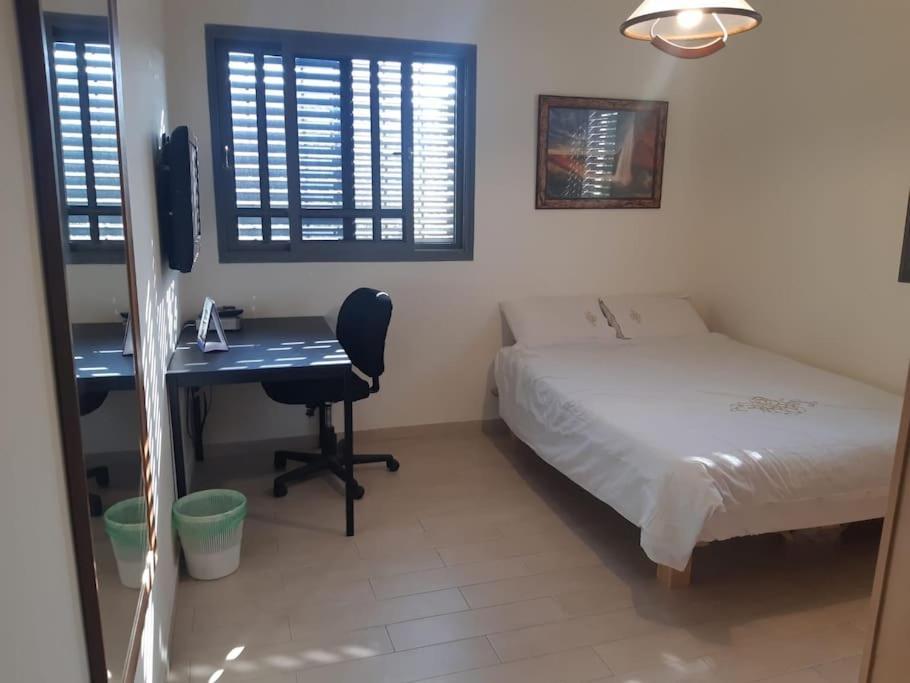 Adorable 3 Bedroom Brenner "Hill" Suite Giv'at Brenner المظهر الخارجي الصورة